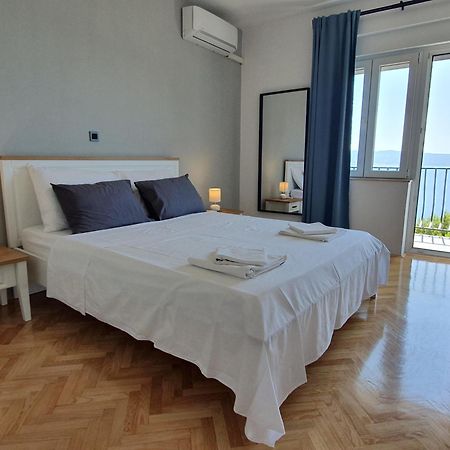 Apartman Oneum Omiš Exterior foto